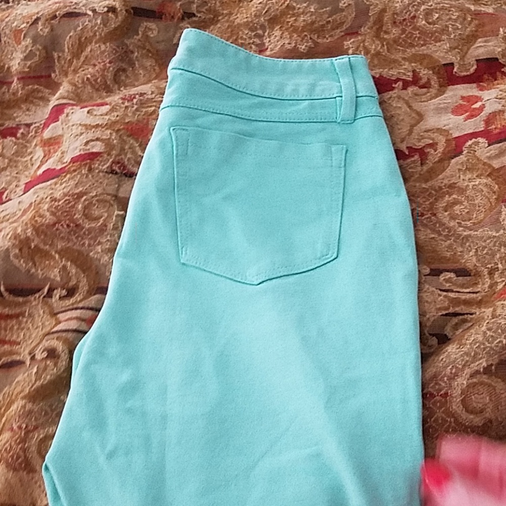 Skinny pants